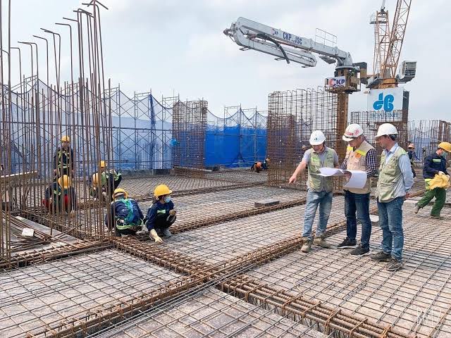 Nhà thầu xây dựng 'khát' lao động